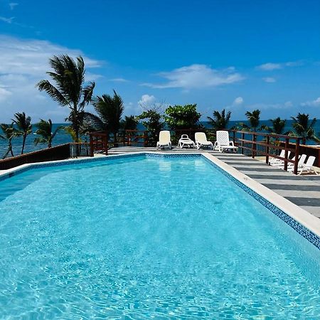 Lovely Beachfront 2 Bedrooms Condo With 2 Pools Лас-Терренас Екстер'єр фото