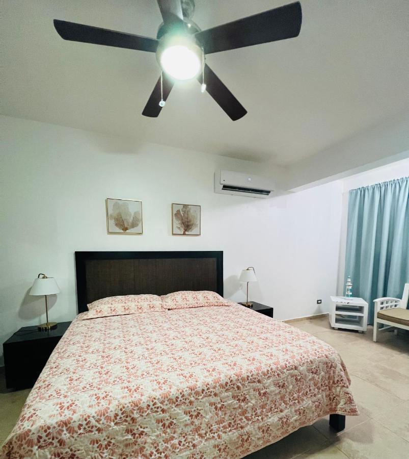 Lovely Beachfront 2 Bedrooms Condo With 2 Pools Лас-Терренас Екстер'єр фото